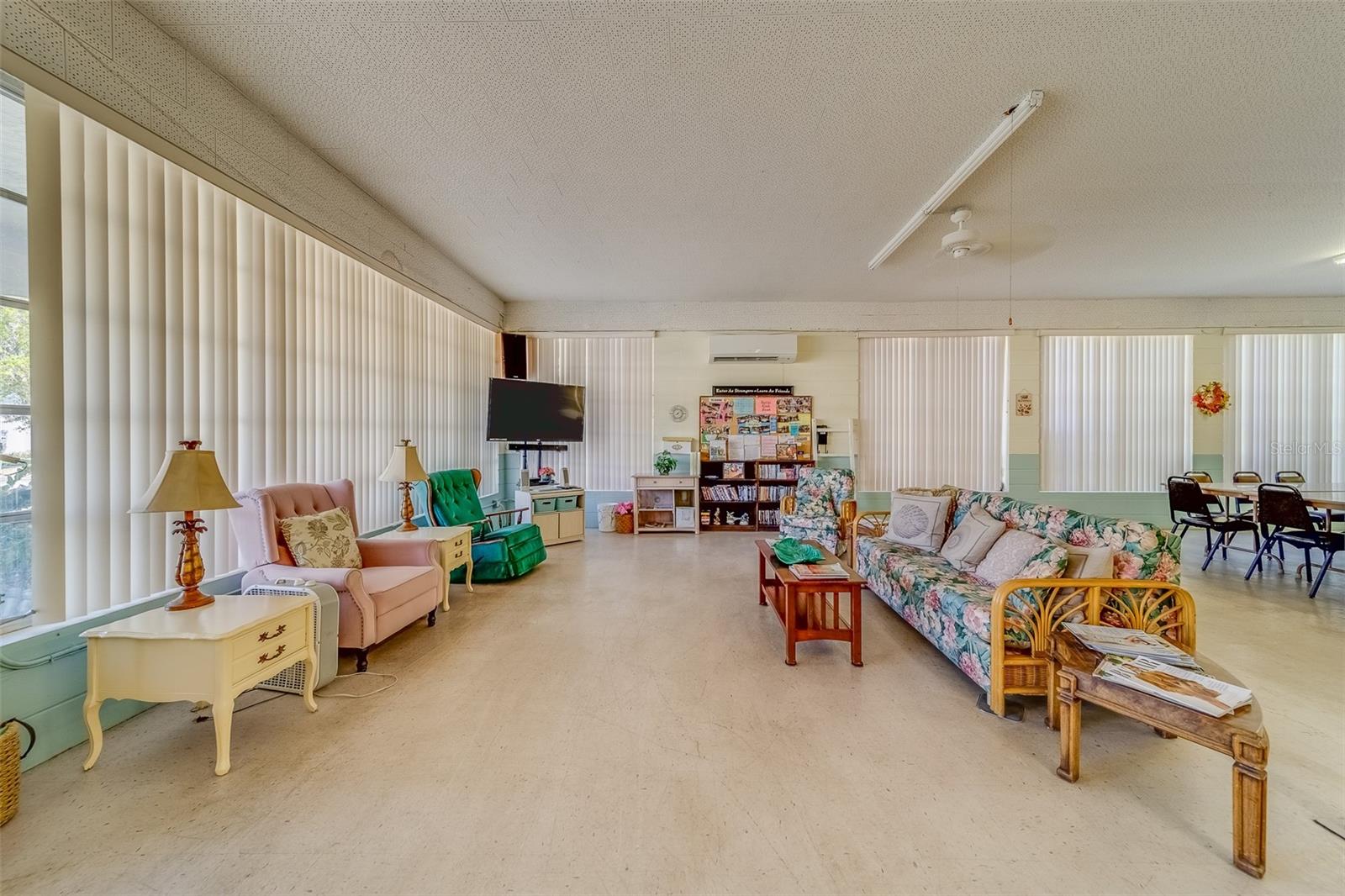 Image 39 of 39 For 1900 58th Avenue N 26