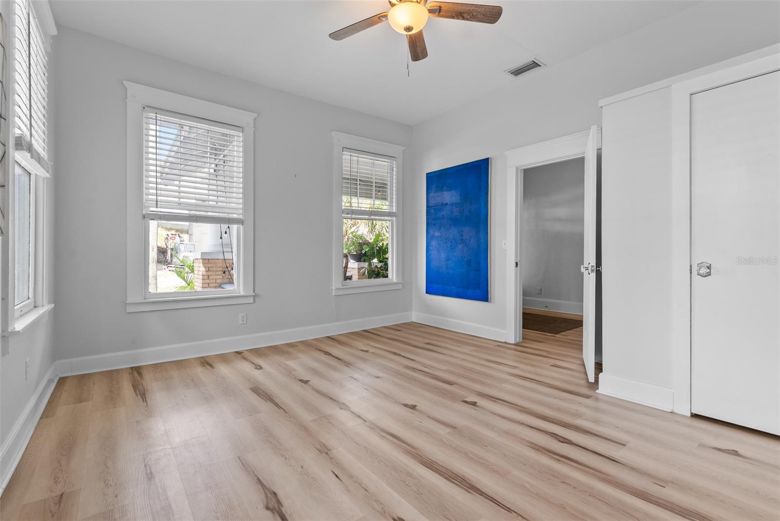 Image 30 of 51 For 907 12th Avenue