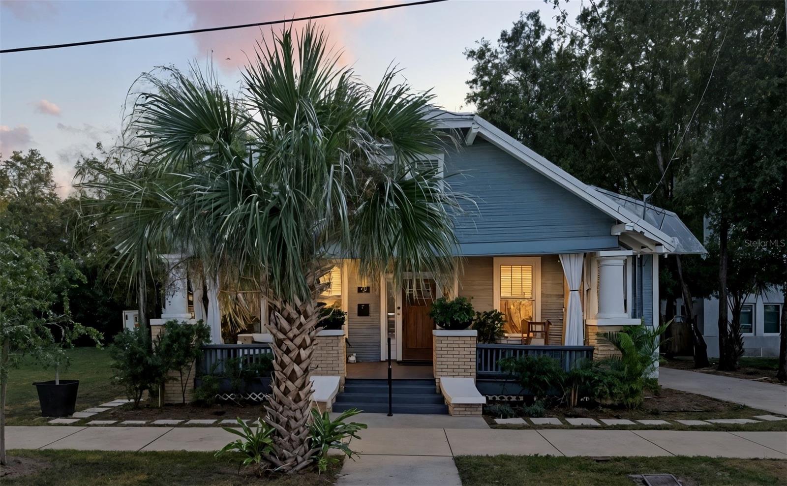 Image 5 of 51 For 907 12th Avenue