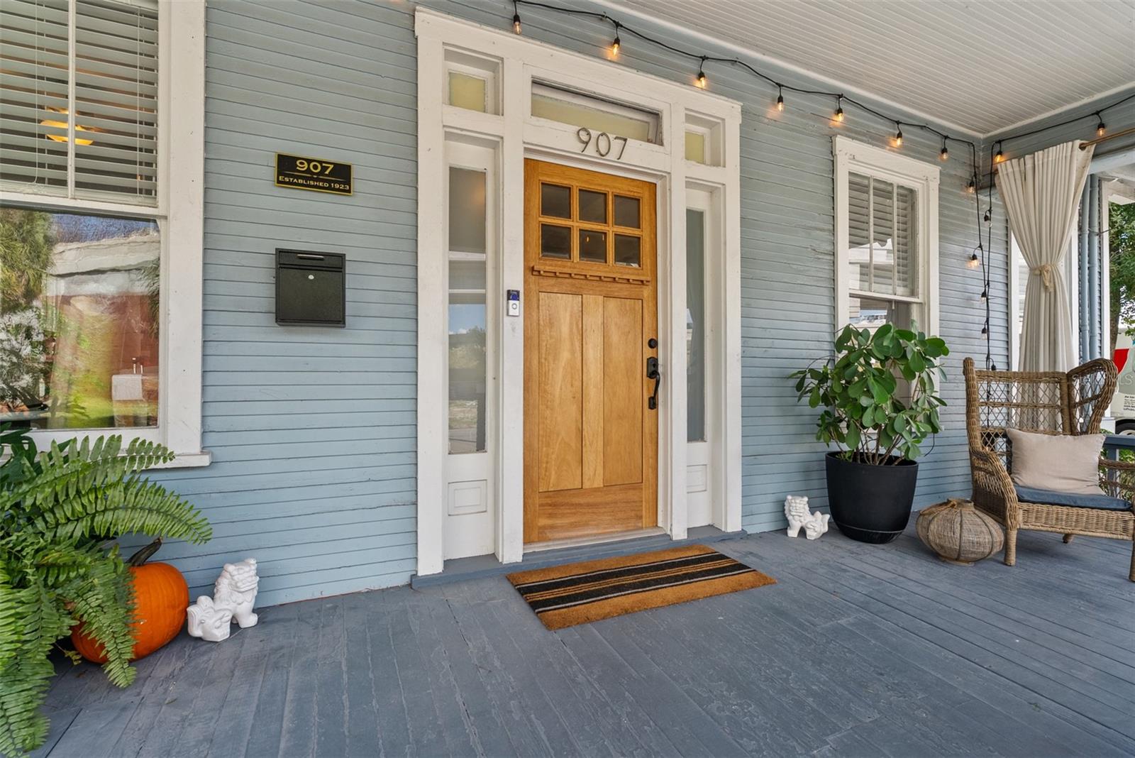 Image 9 of 51 For 907 12th Avenue