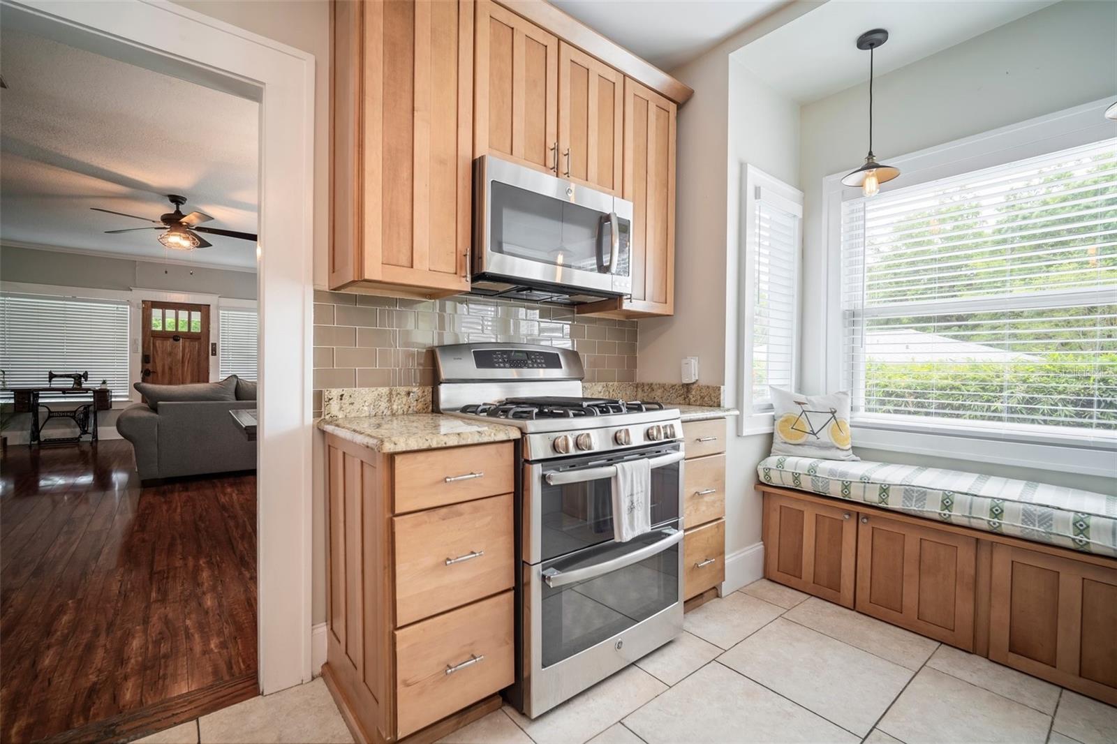 Image 22 of 33 For 5906 Otis A Avenue