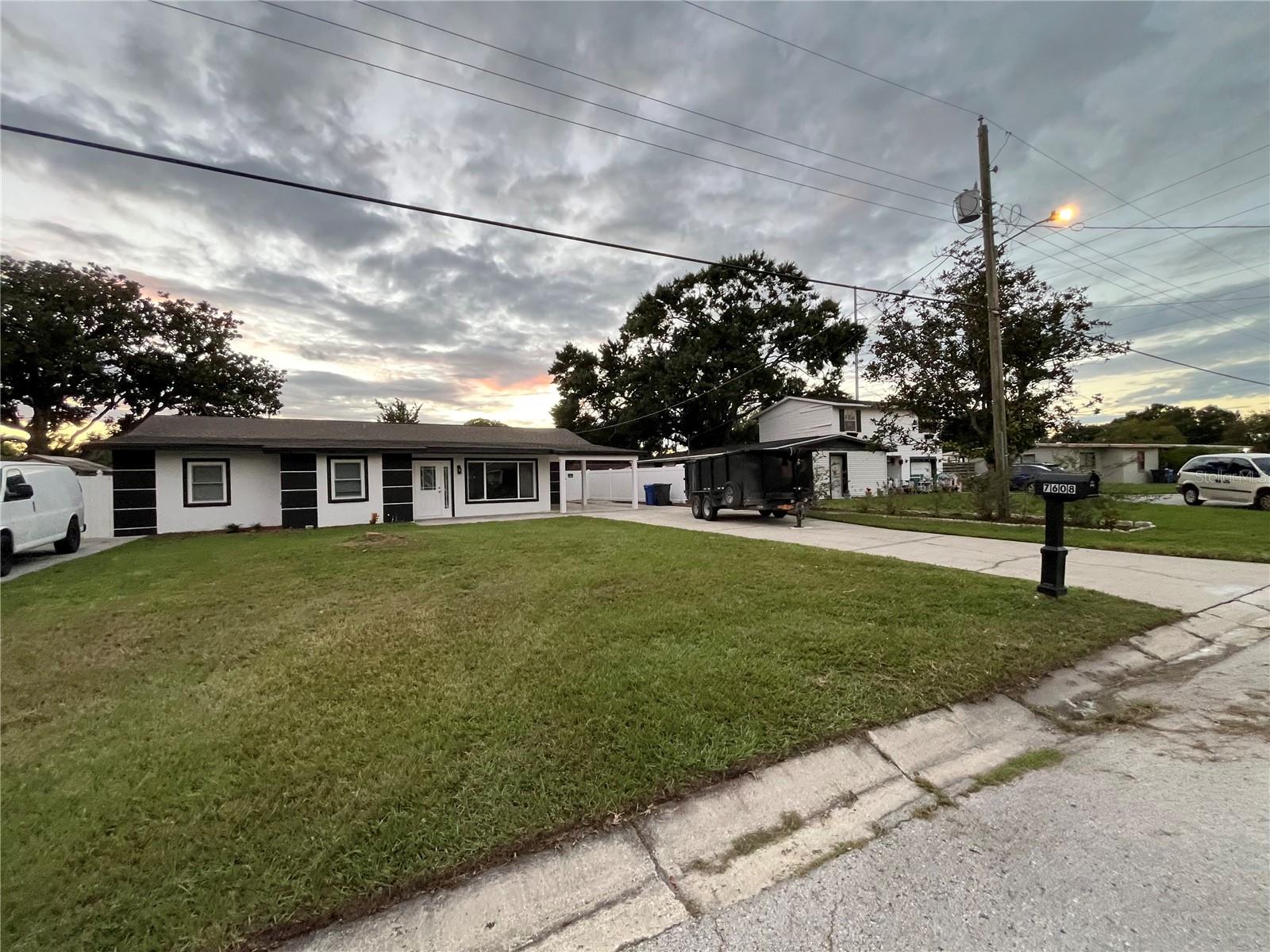 Details for 7608 Lakeside Boulevard, TAMPA, FL 33614