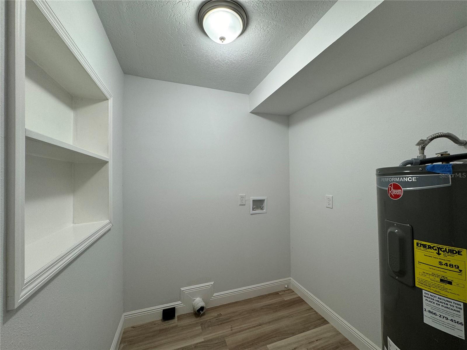 Image 25 of 52 For 7608 Lakeside Boulevard