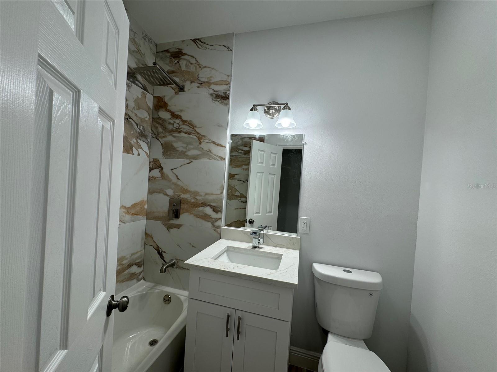 Image 36 of 52 For 7608 Lakeside Boulevard