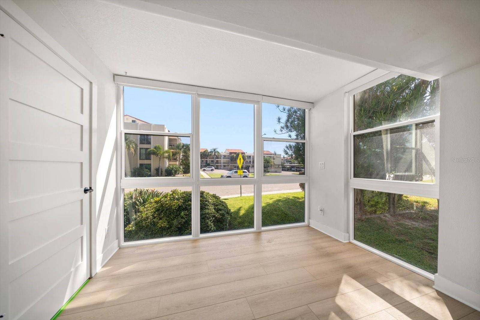 Image 10 of 58 For 855 Bayway Boulevard 105