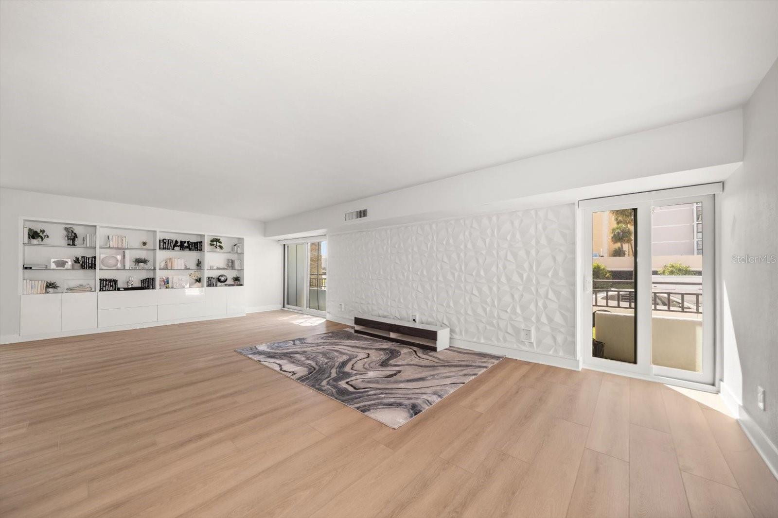 Image 17 of 58 For 855 Bayway Boulevard 105