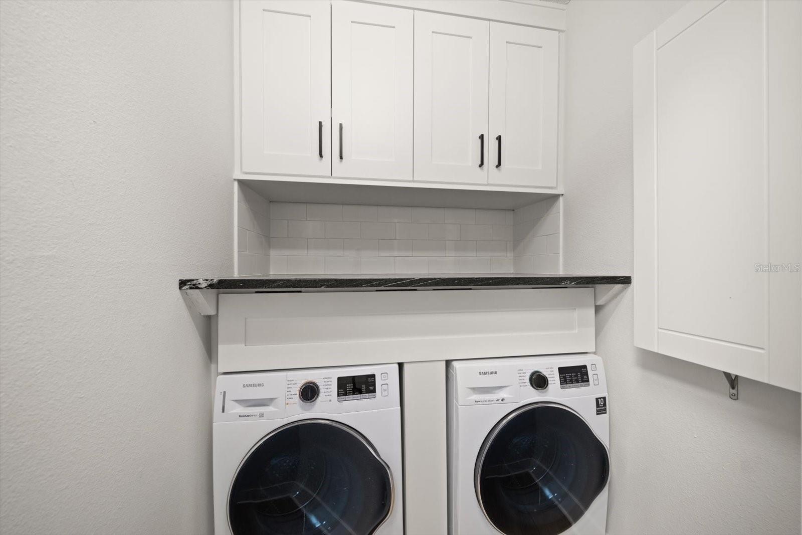 Image 32 of 58 For 855 Bayway Boulevard 105