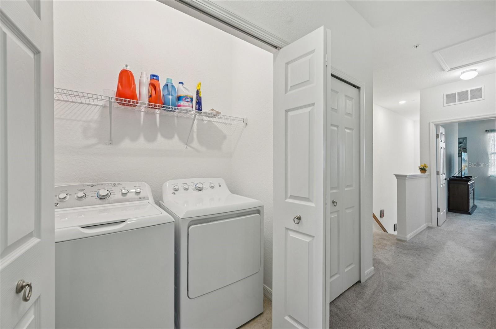 Image 16 of 33 For 20429 Lagente Circle