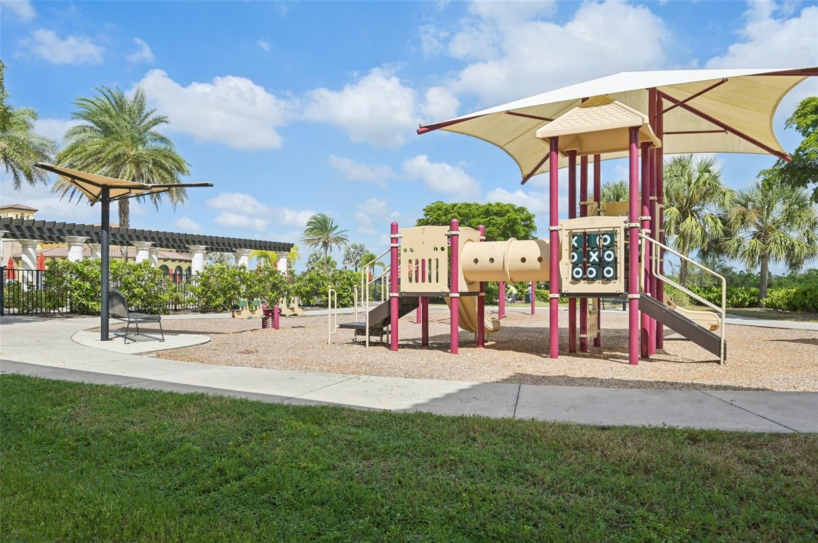 Image 27 of 33 For 20429 Lagente Circle