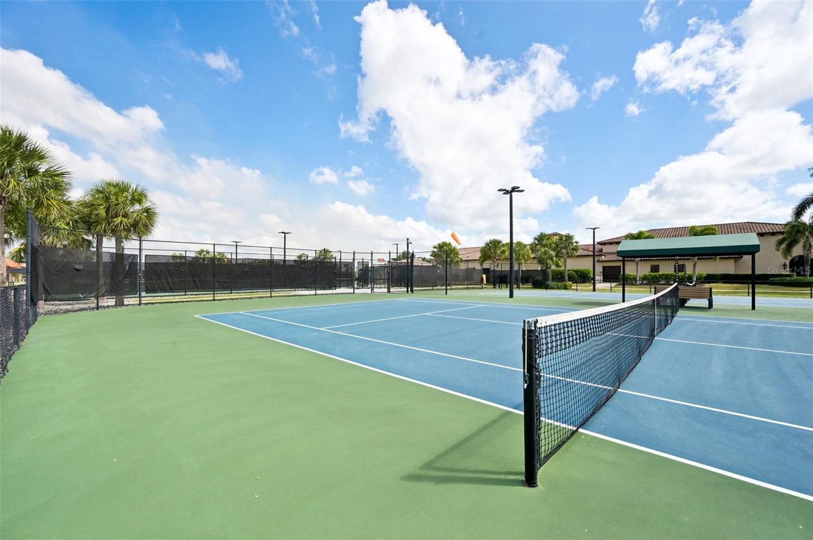 Image 28 of 33 For 20429 Lagente Circle