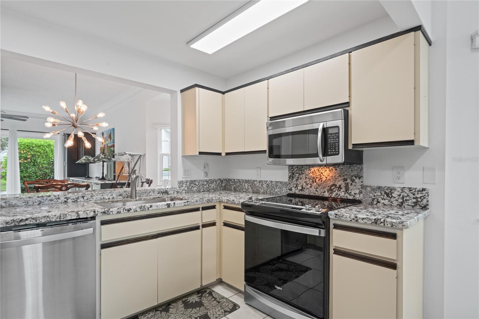 Image 13 of 62 For 4523 Long Common Lane 34