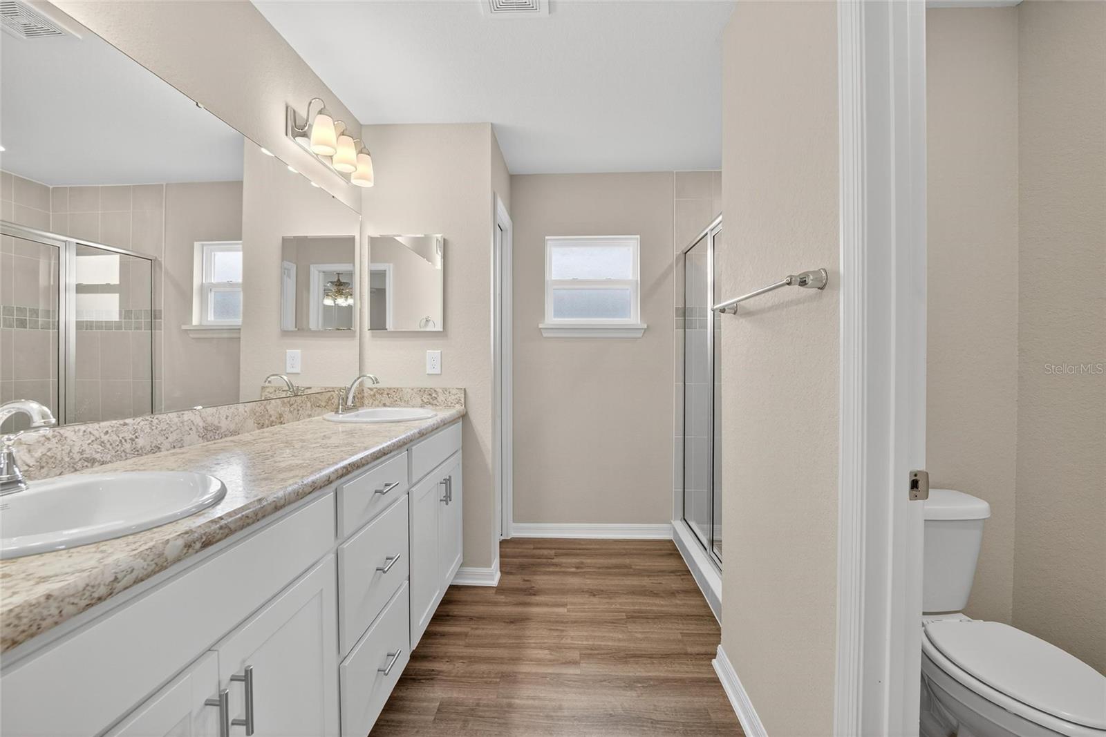 Image 18 of 74 For 1047 Aruba Avenue