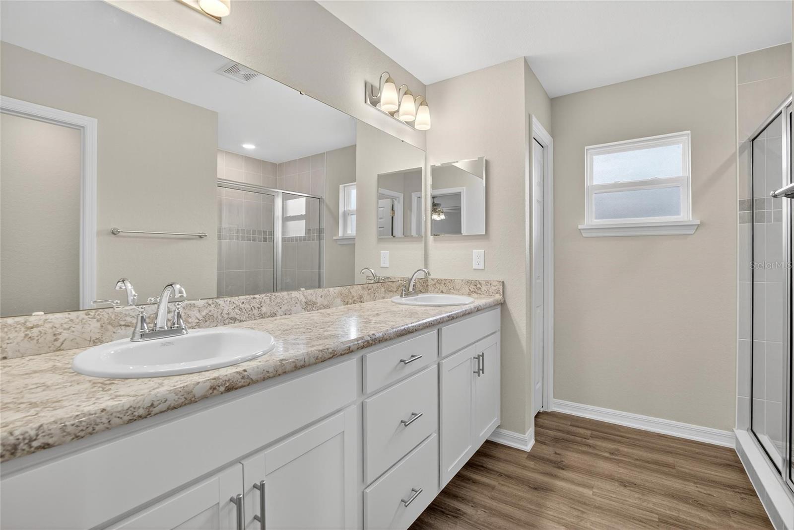 Image 19 of 74 For 1047 Aruba Avenue