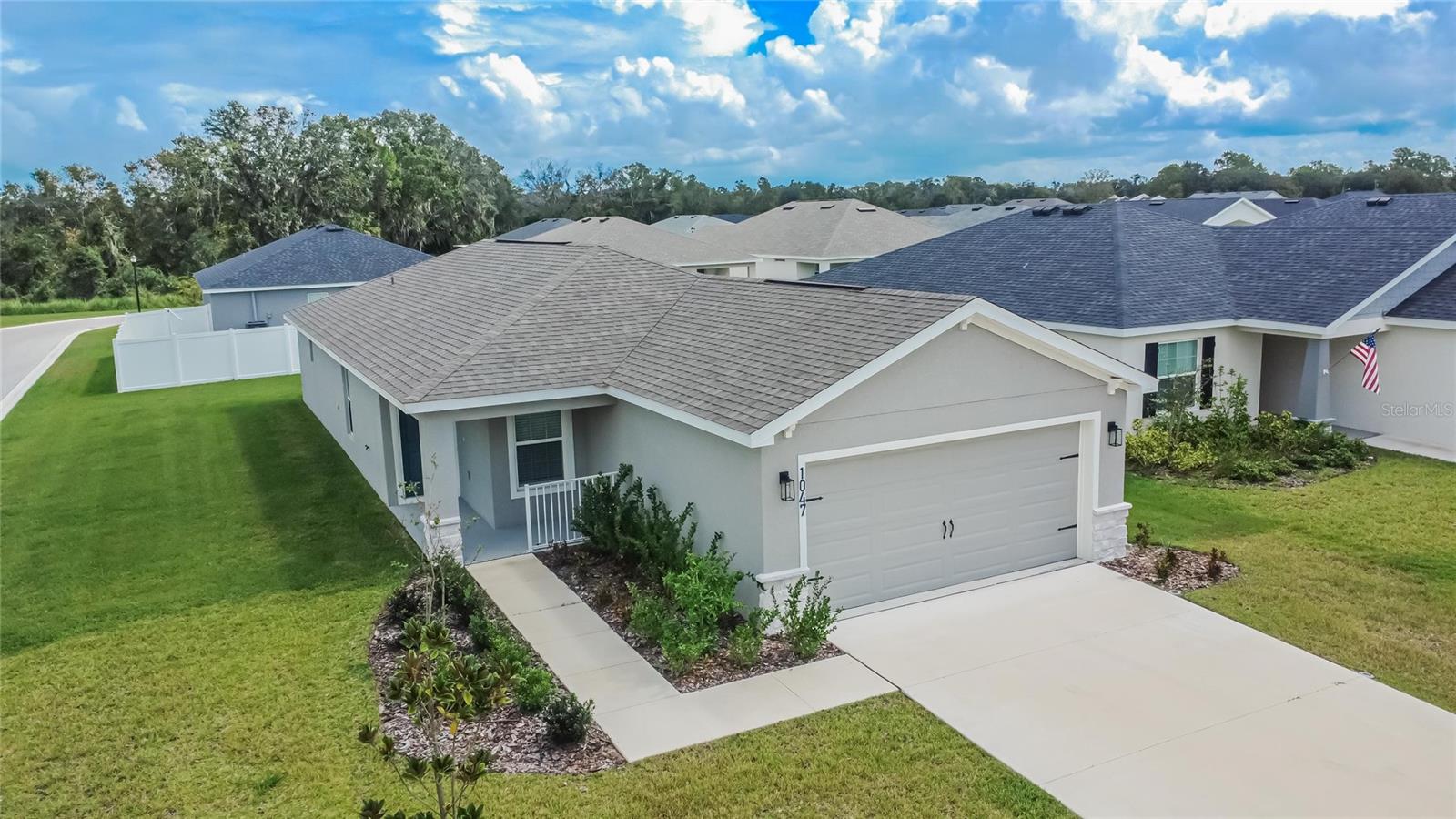 Image 2 of 74 For 1047 Aruba Avenue