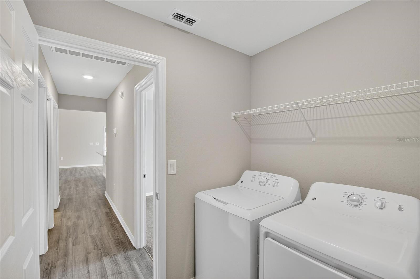 Image 37 of 74 For 1047 Aruba Avenue