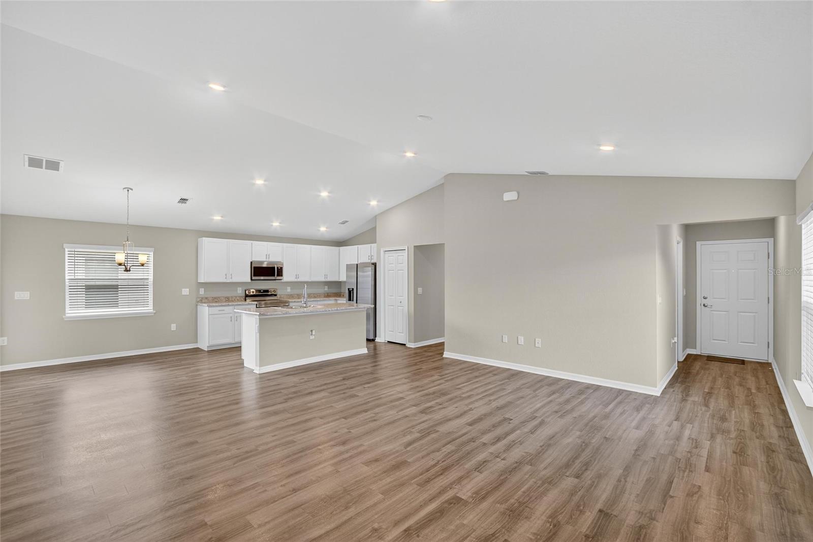 Image 4 of 74 For 1047 Aruba Avenue