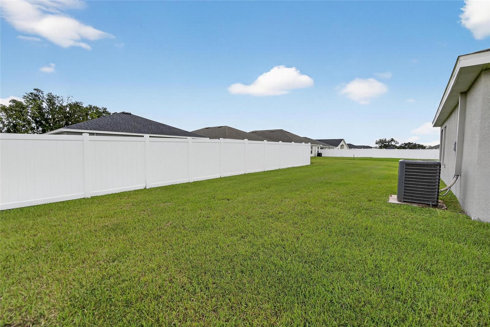 Image 46 of 74 For 1047 Aruba Avenue