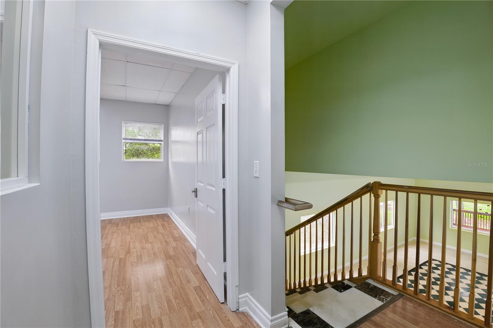 Listing photo id 10 for 9822 Anderson Road
