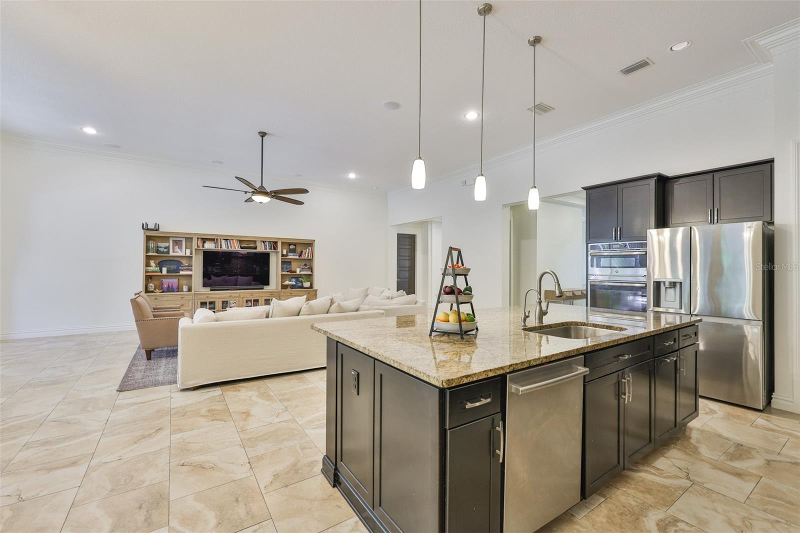 Image 13 of 73 For 15511 Avocetview Court