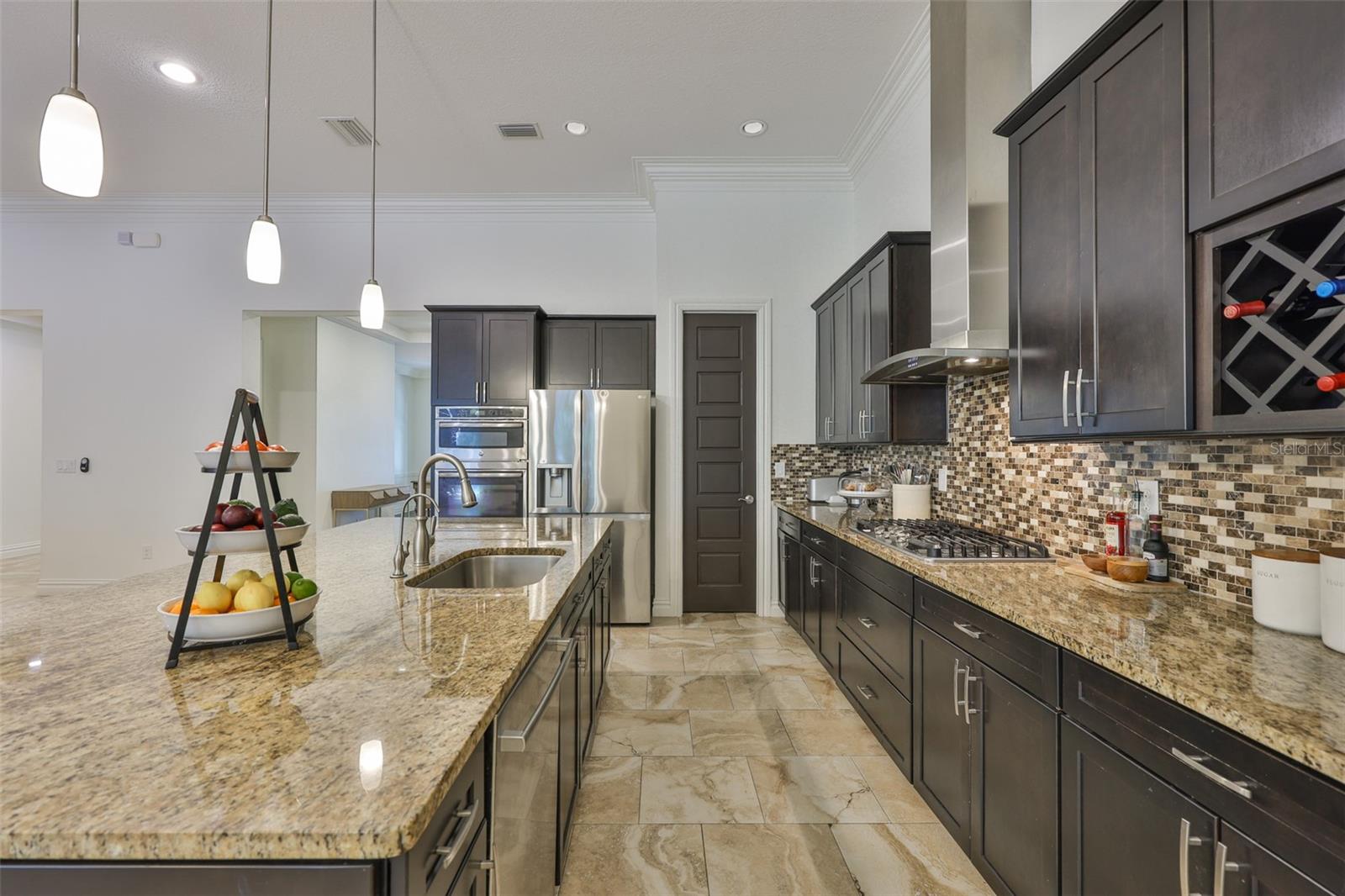 Image 16 of 73 For 15511 Avocetview Court