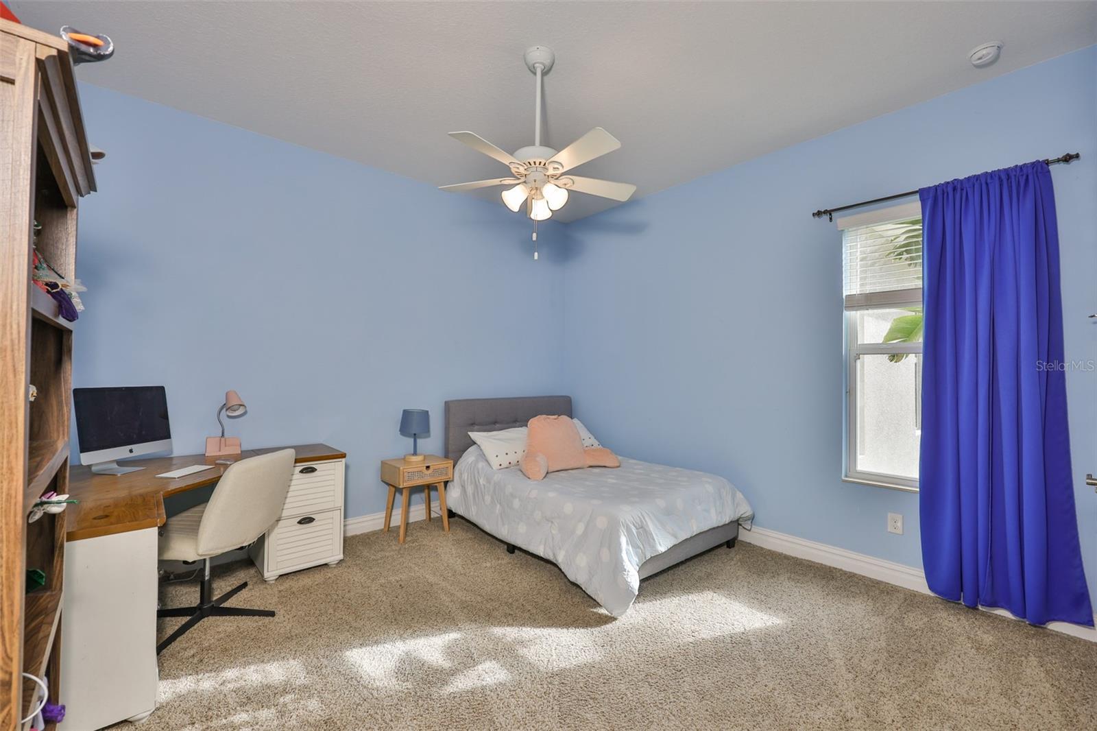 Image 34 of 73 For 15511 Avocetview Court