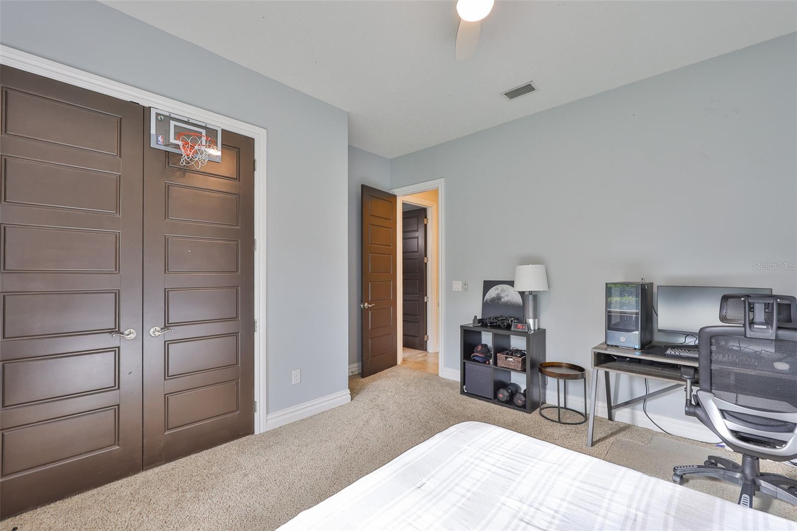 Image 38 of 73 For 15511 Avocetview Court
