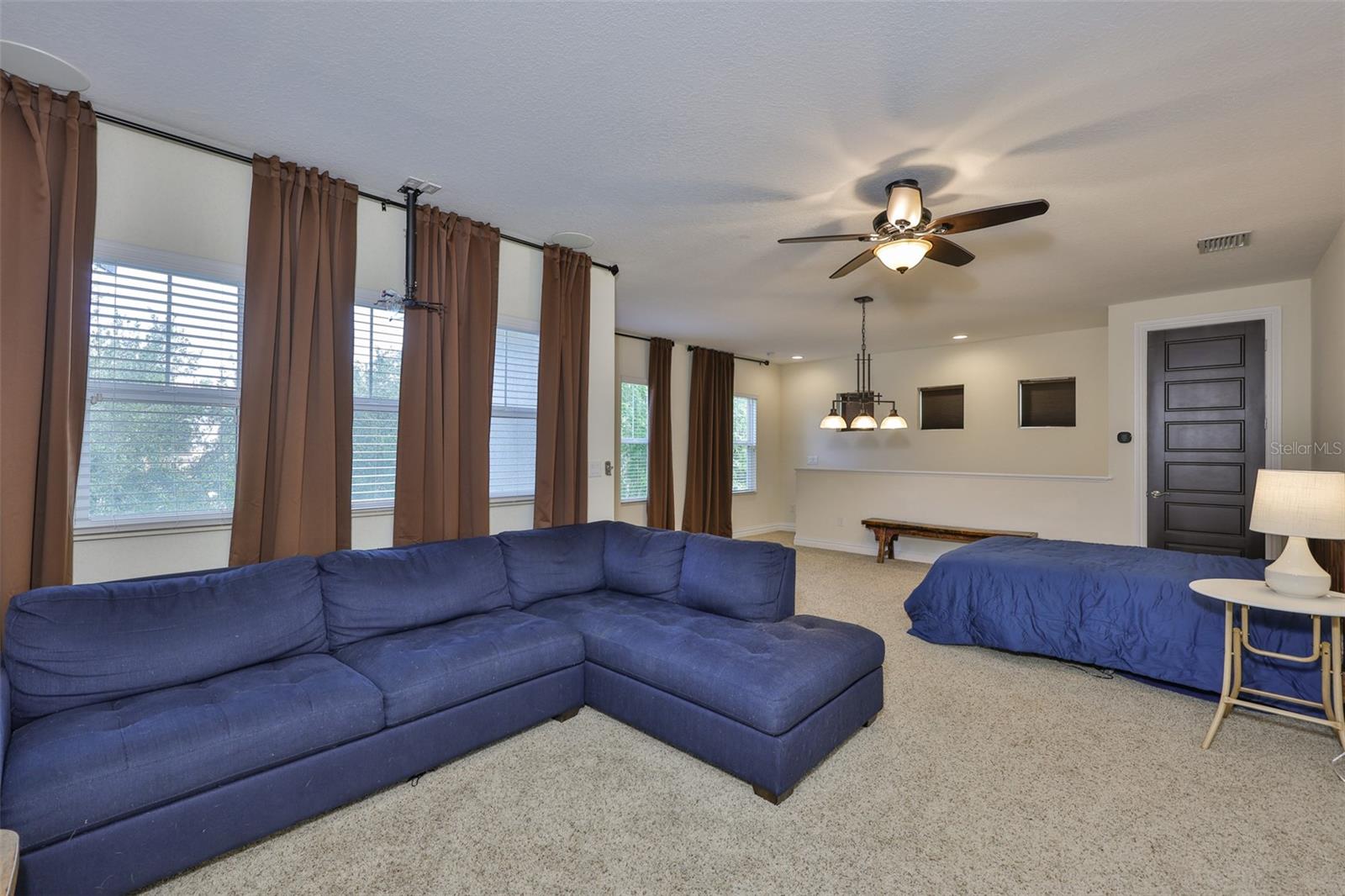 Image 52 of 73 For 15511 Avocetview Court