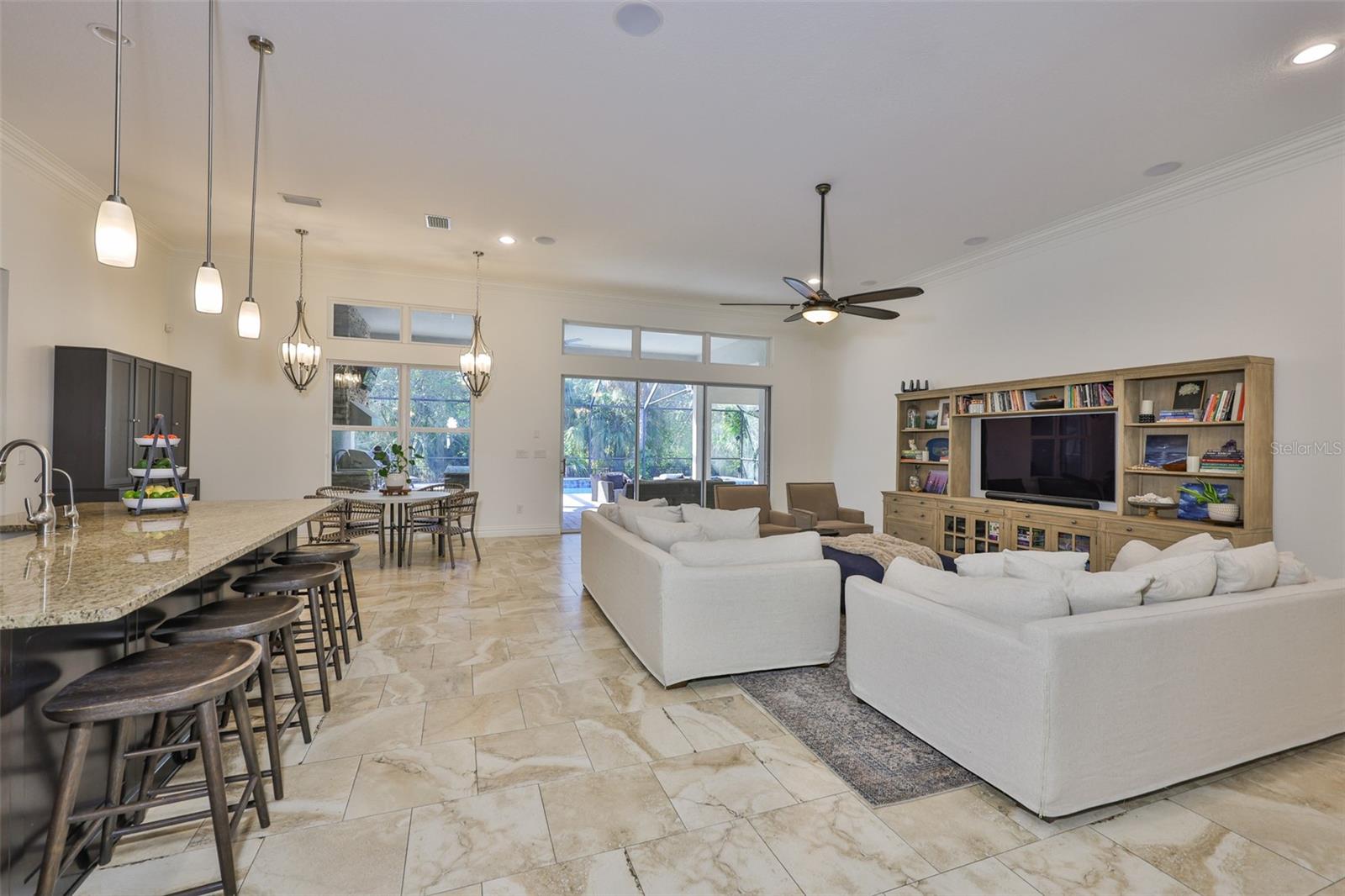Image 7 of 73 For 15511 Avocetview Court