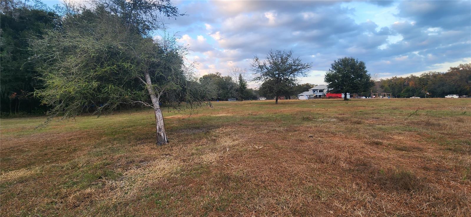 Listing photo id 15 for 34920 Appaloosa Trail