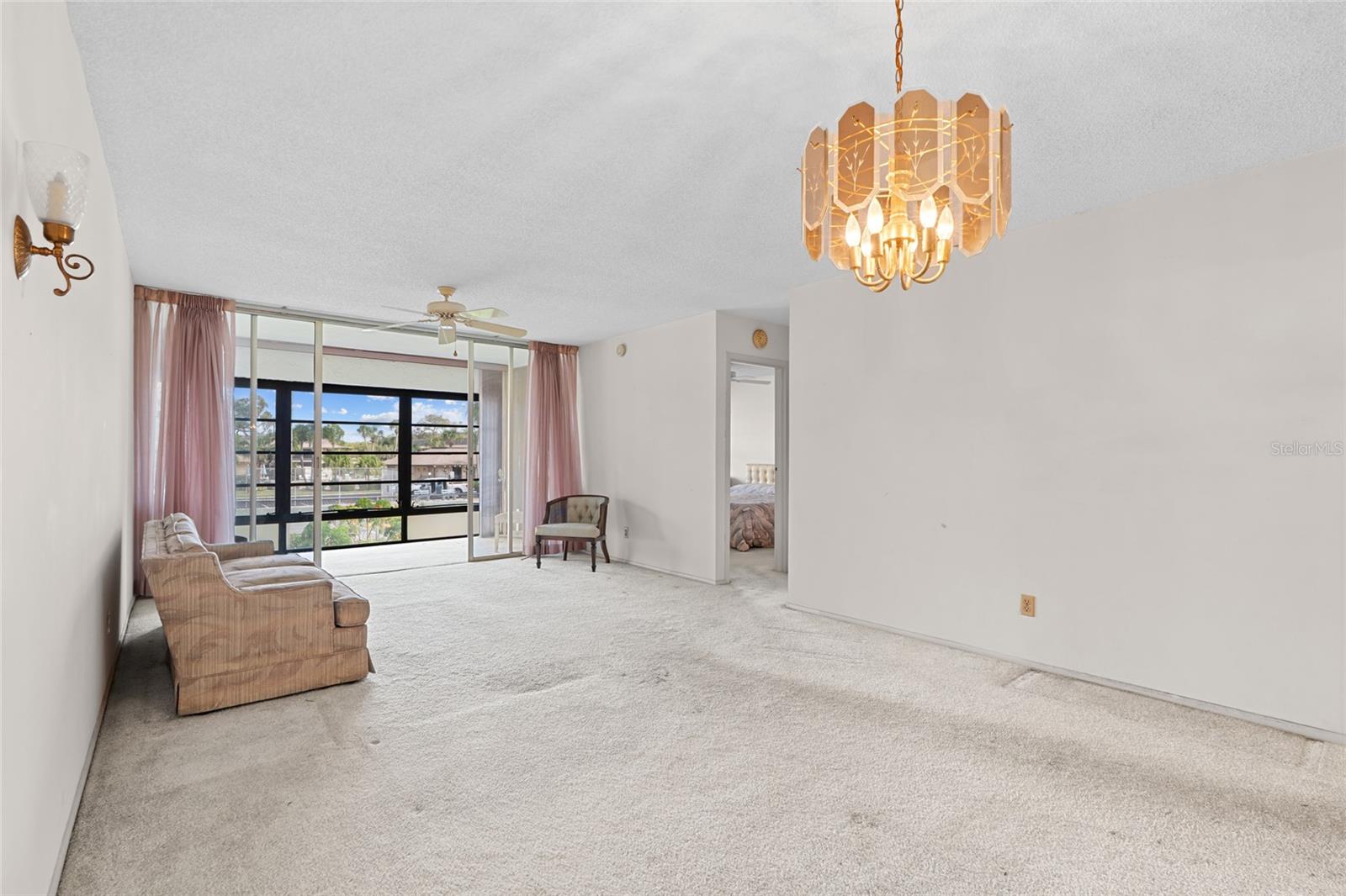 Image 11 of 44 For 12300 Vonn Road 9203