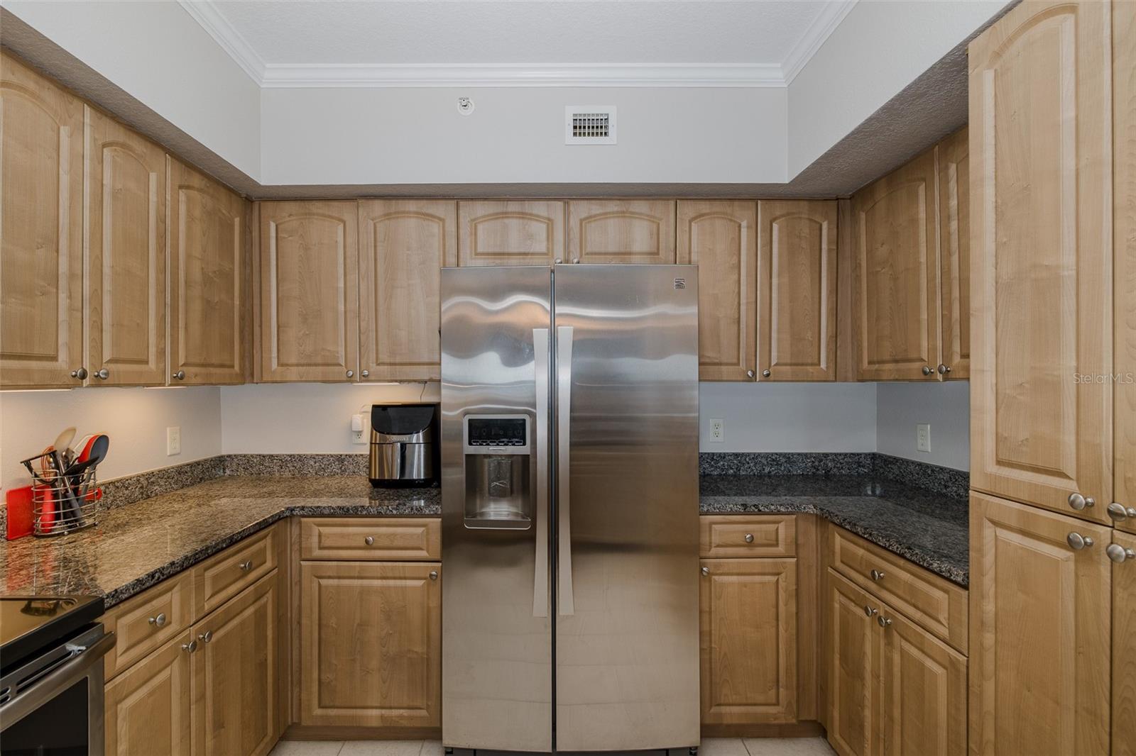 Image 13 of 45 For 4516 Seagull Drive 411