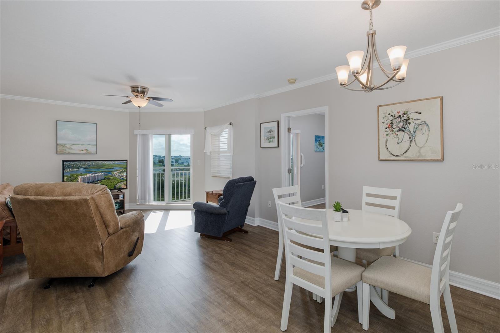 Image 15 of 45 For 4516 Seagull Drive 411