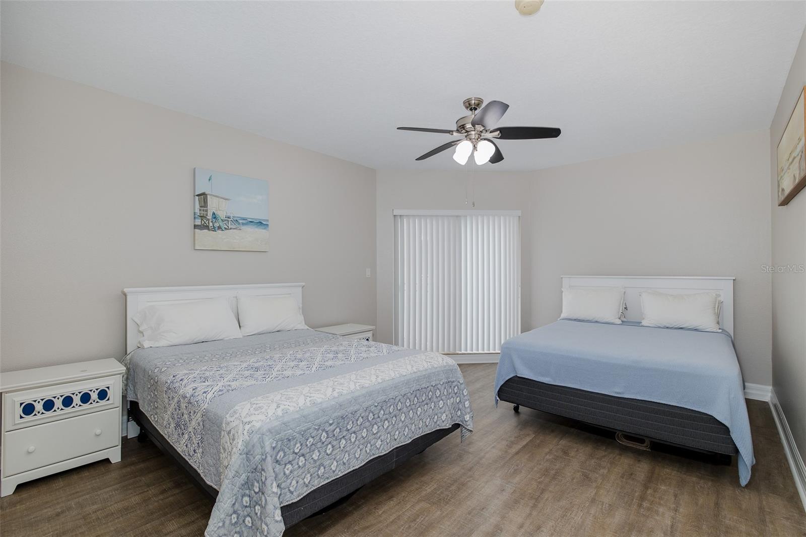 Image 25 of 45 For 4516 Seagull Drive 411