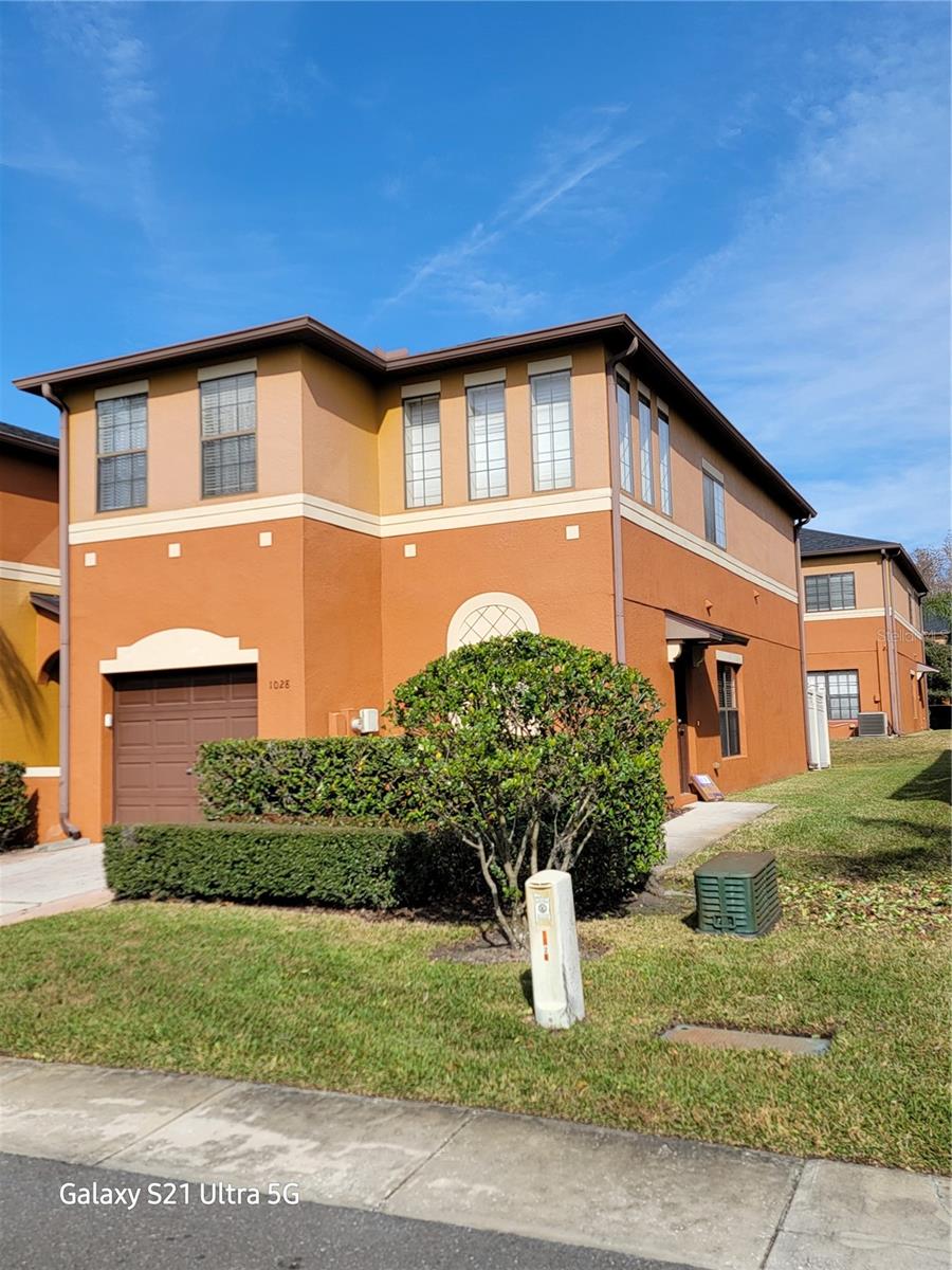 Details for 1028 Tullamore Drive, WESLEY CHAPEL, FL 33543