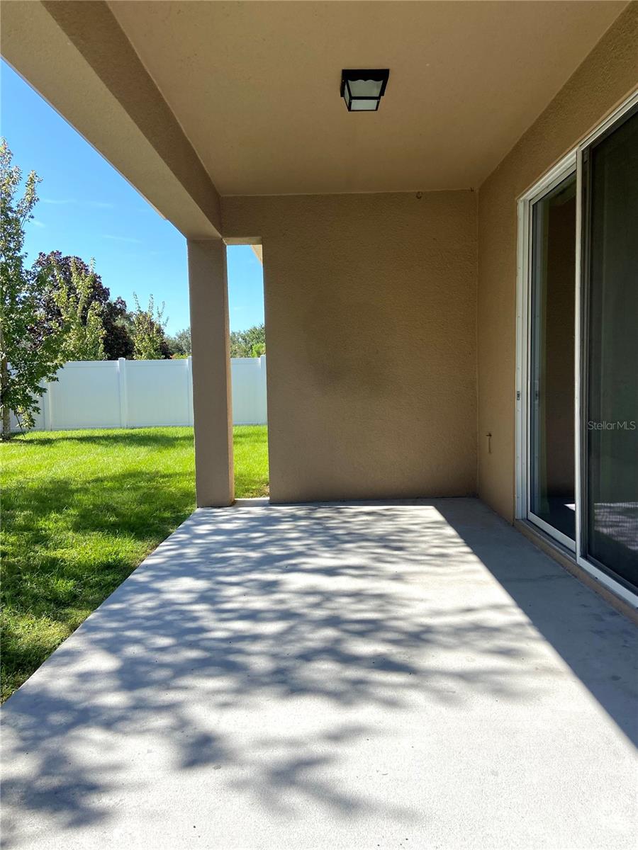 Image 23 of 38 For 32652 Coldwater Creek Loop