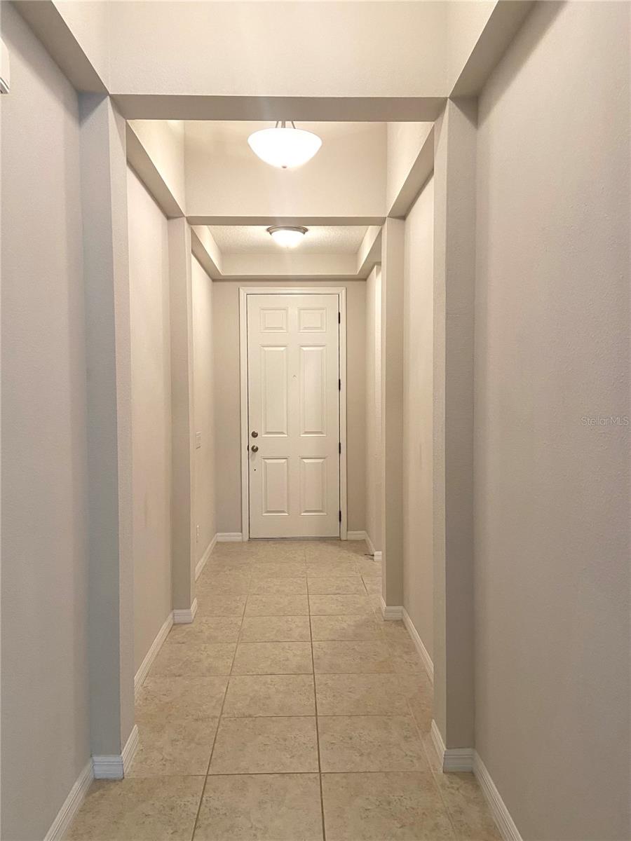 Image 5 of 38 For 32652 Coldwater Creek Loop