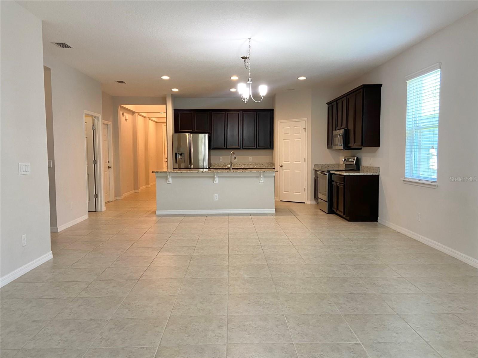 Image 6 of 38 For 32652 Coldwater Creek Loop