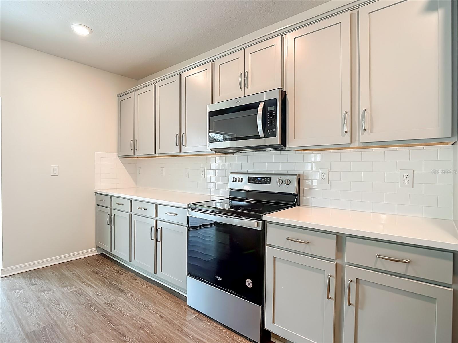 Image 17 of 66 For 3103 Cayuga Street
