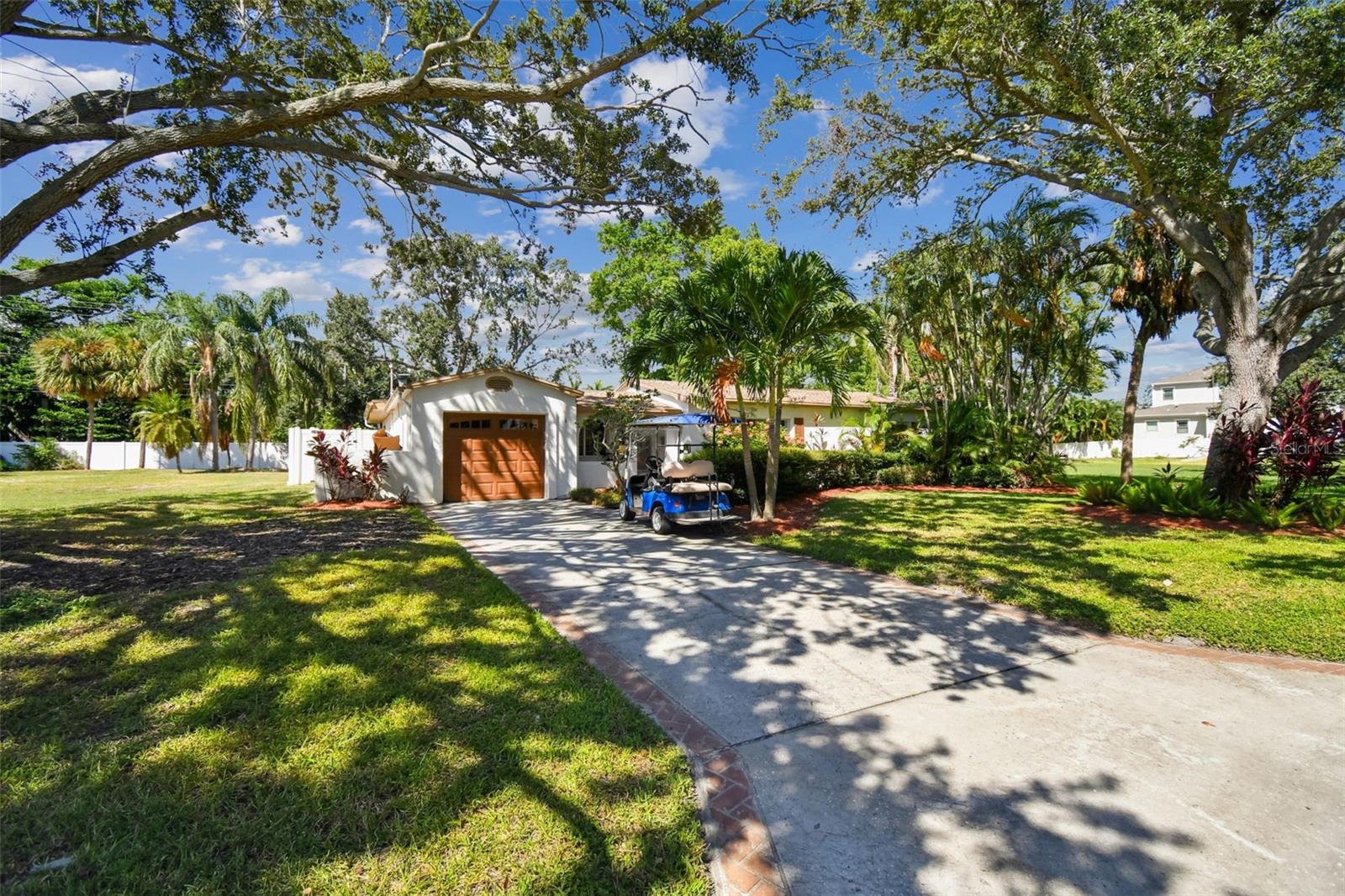 Image 6 of 73 For 456 Rafael Boulevard Ne