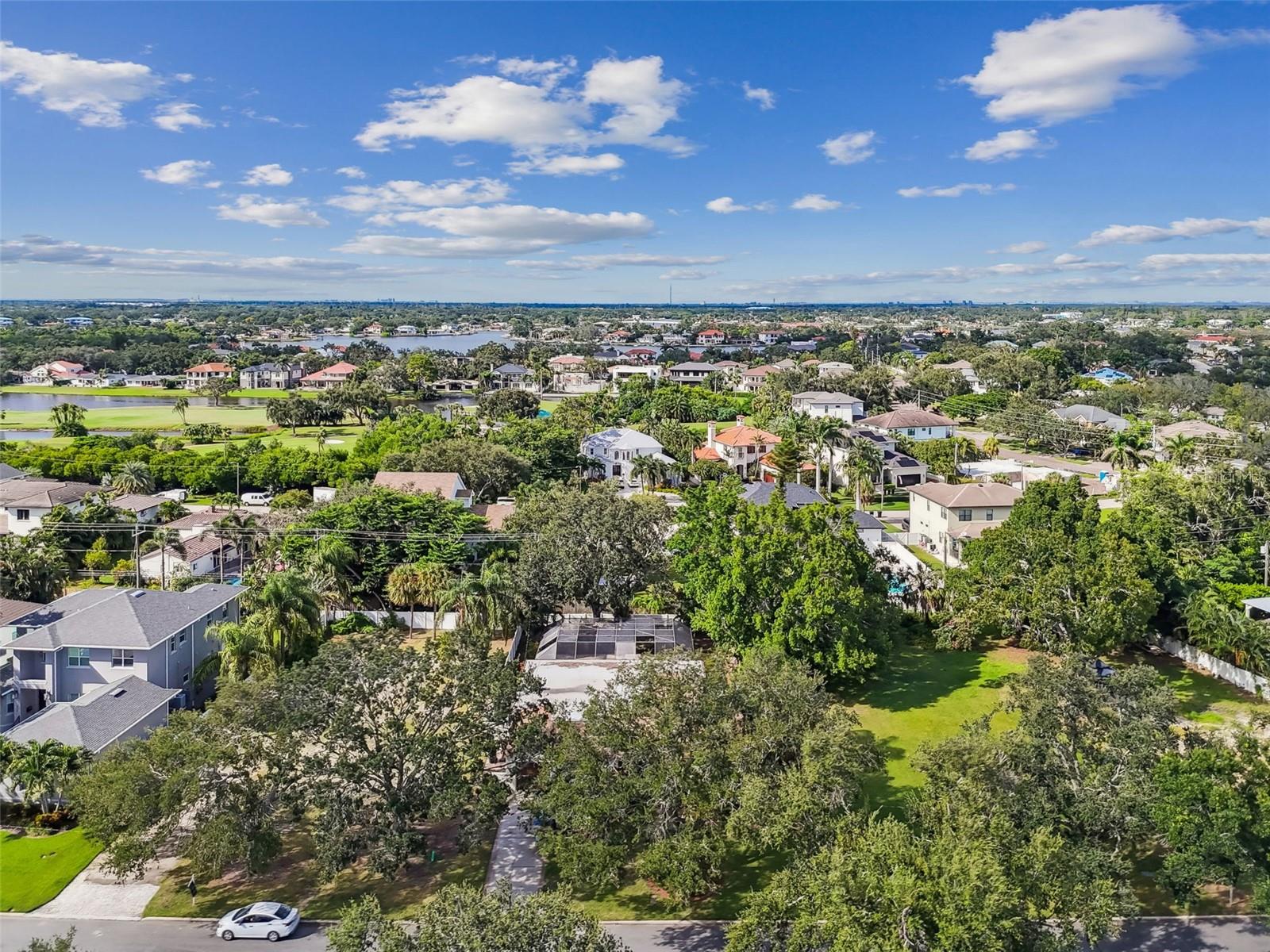 Image 62 of 73 For 456 Rafael Boulevard Ne
