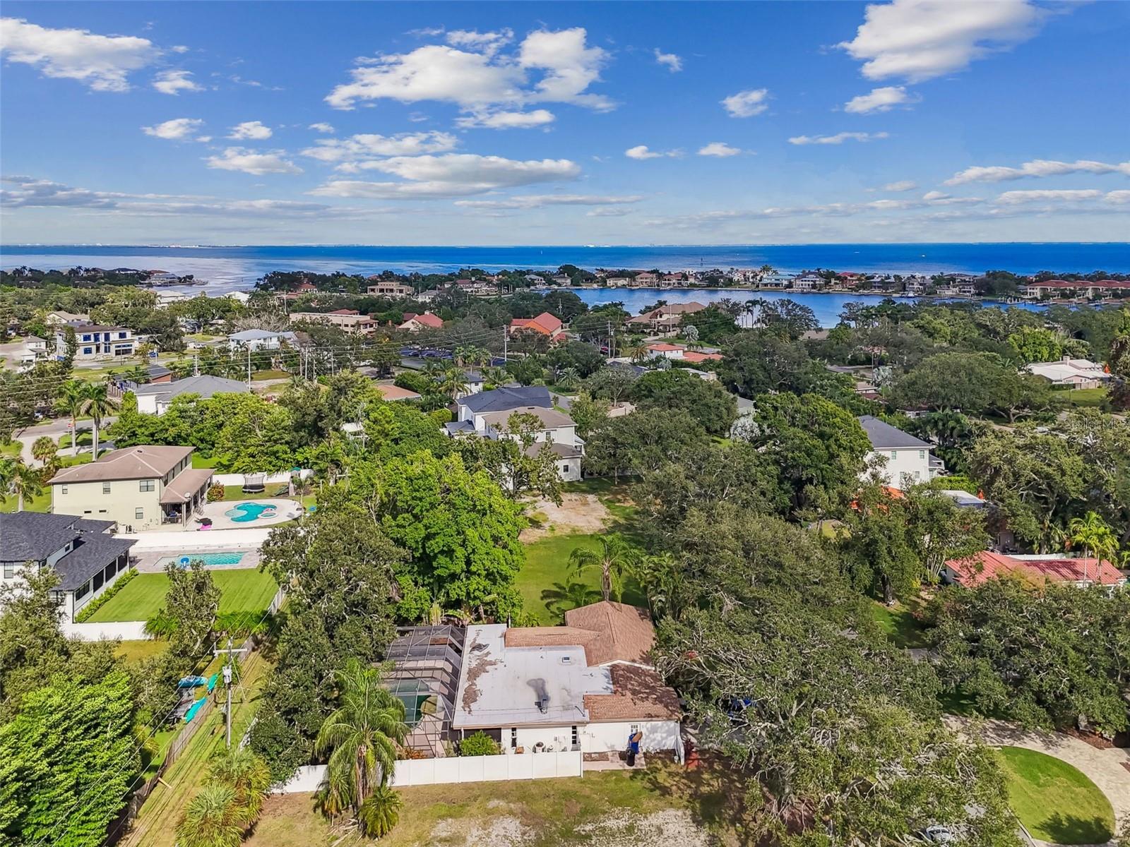 Image 65 of 73 For 456 Rafael Boulevard Ne