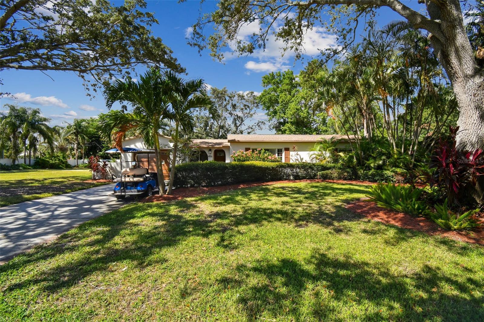 Image 7 of 73 For 456 Rafael Boulevard Ne