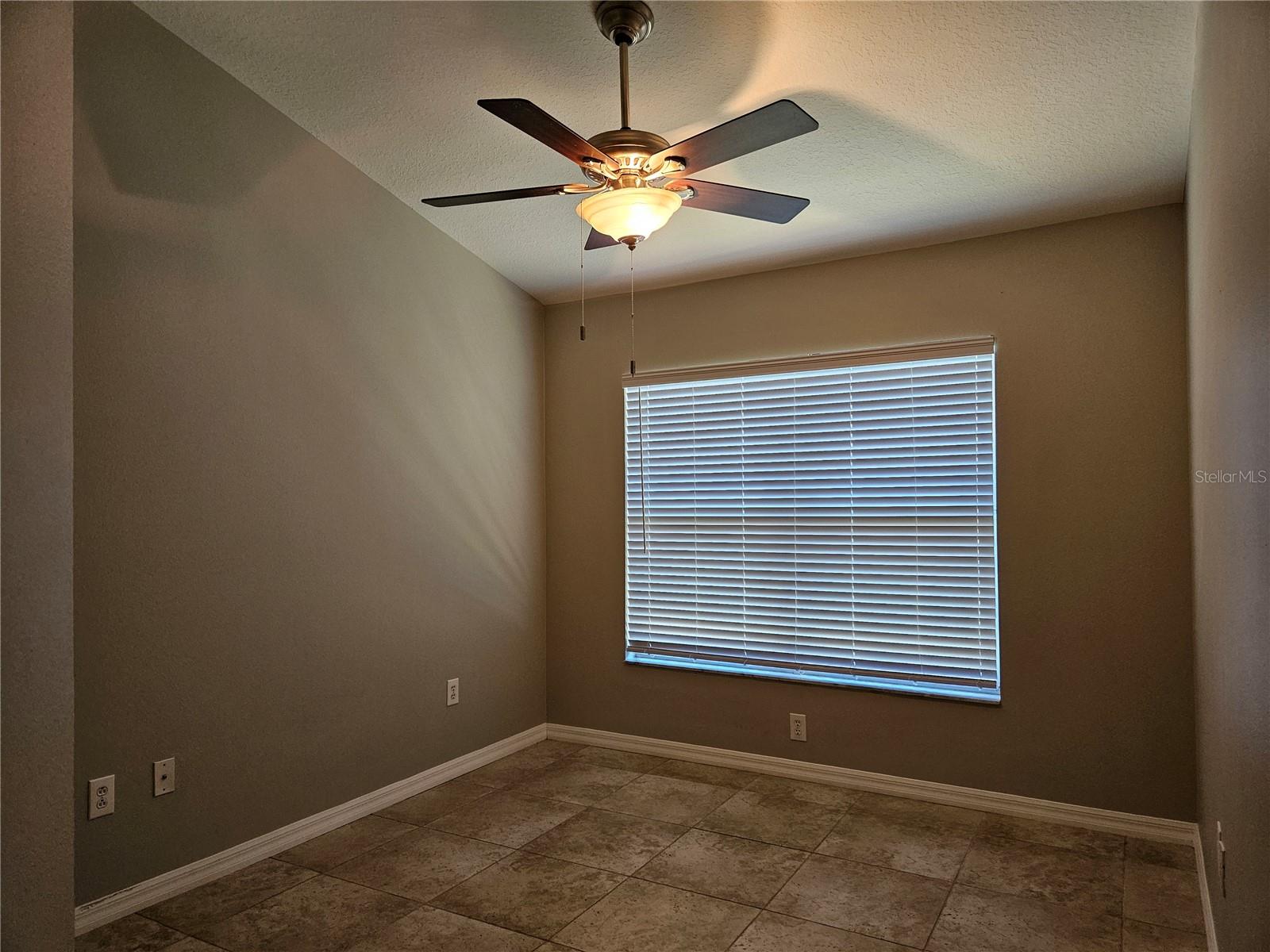 Image 19 of 36 For 24415 Summer Wind Court