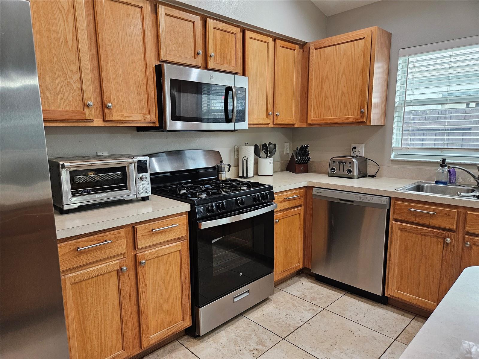 Image 6 of 18 For 24415 Summer Wind Court