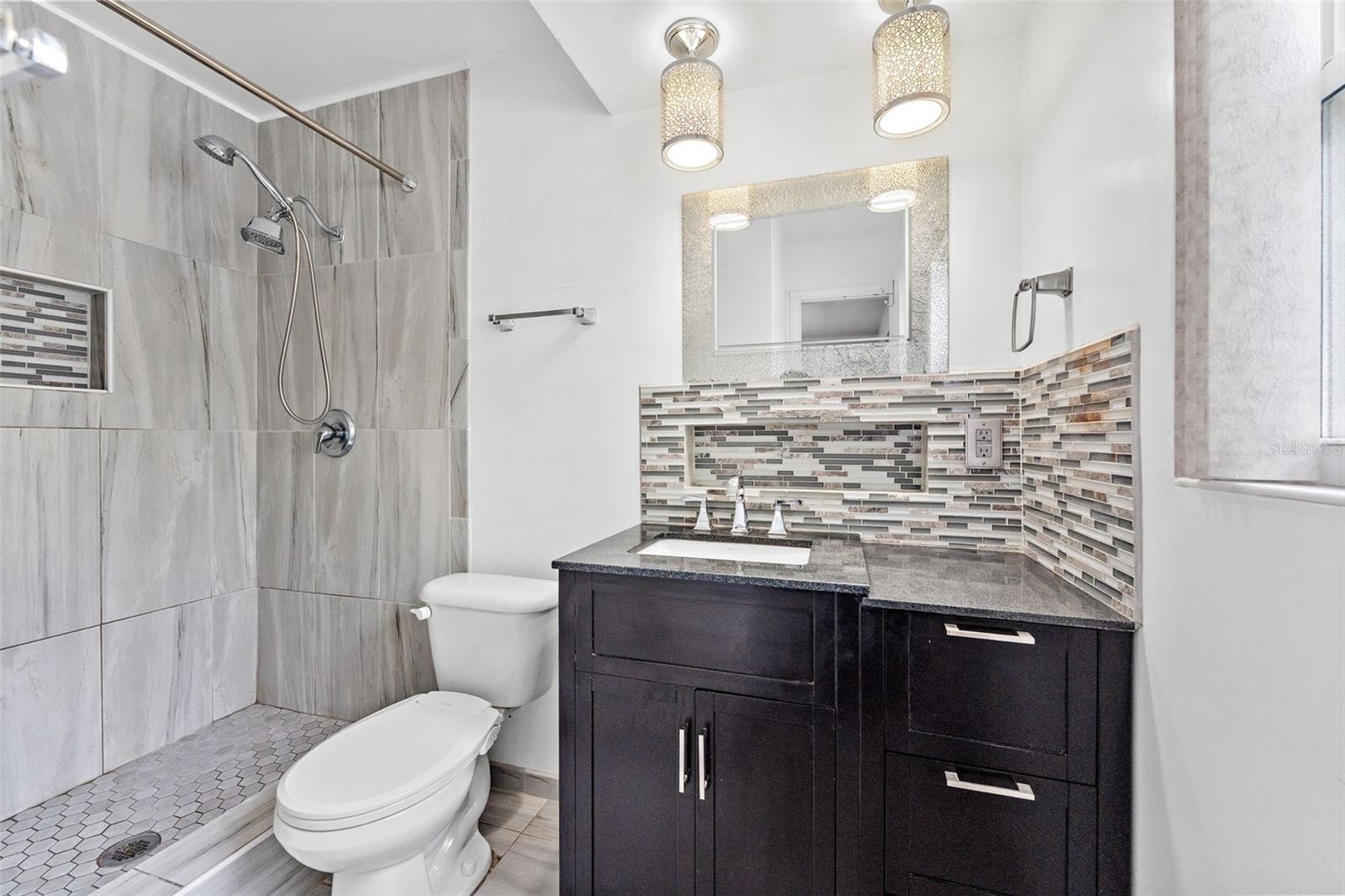 Image 10 of 19 For 4490 38th Avenue N