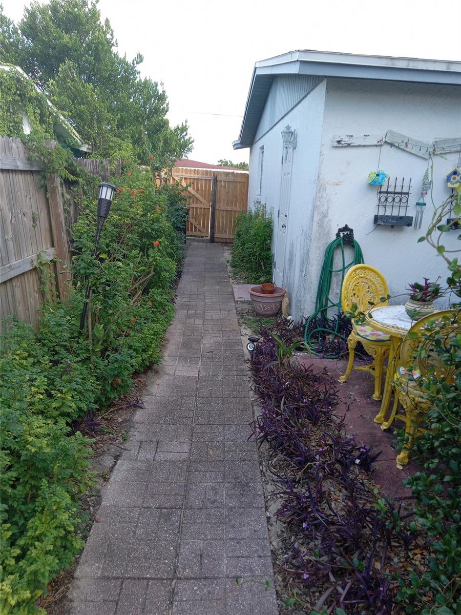 Image 22 of 26 For 4914 Panorama Avenue