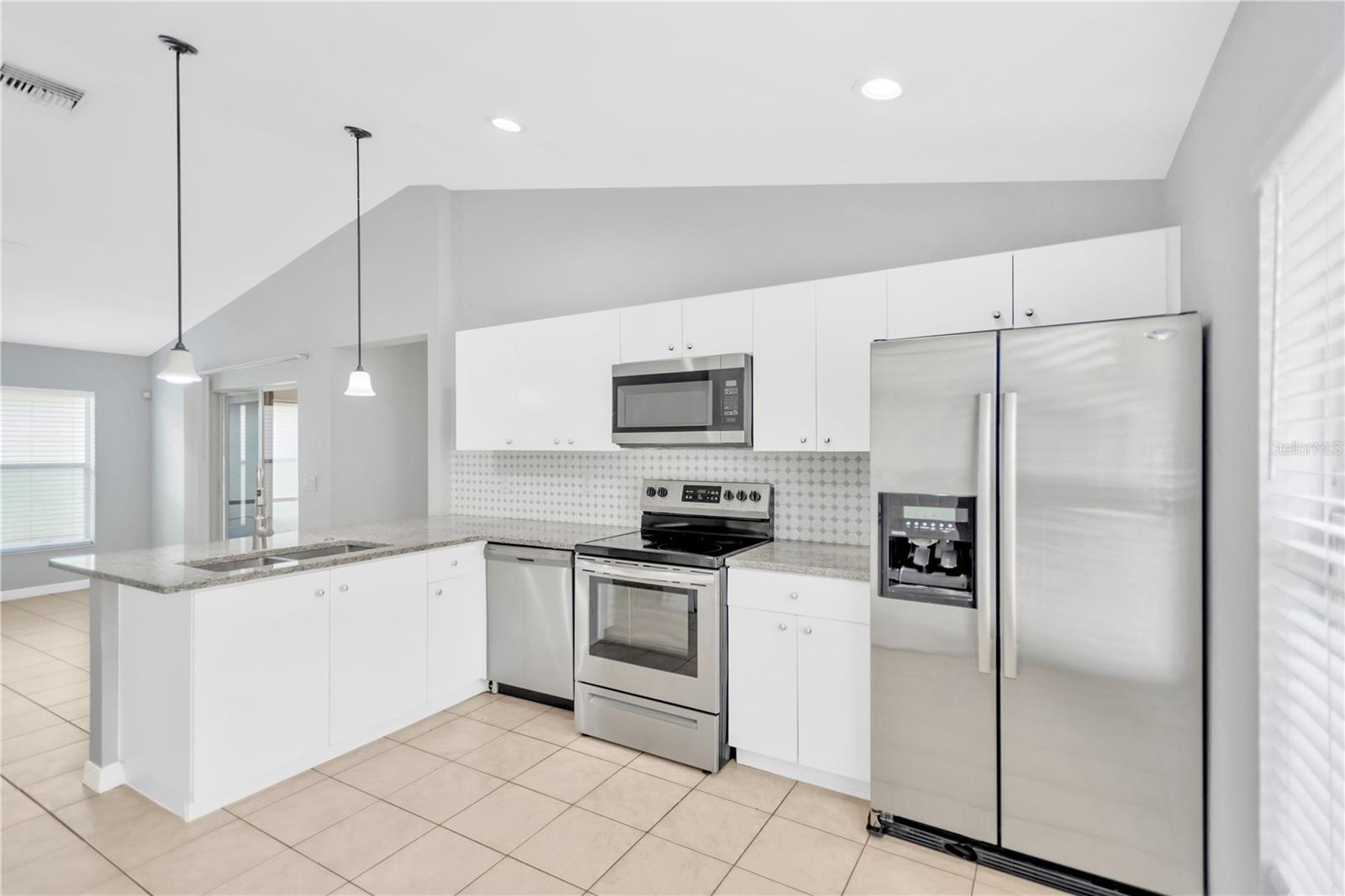 Image 10 of 28 For 11732 Crest Creek Drive