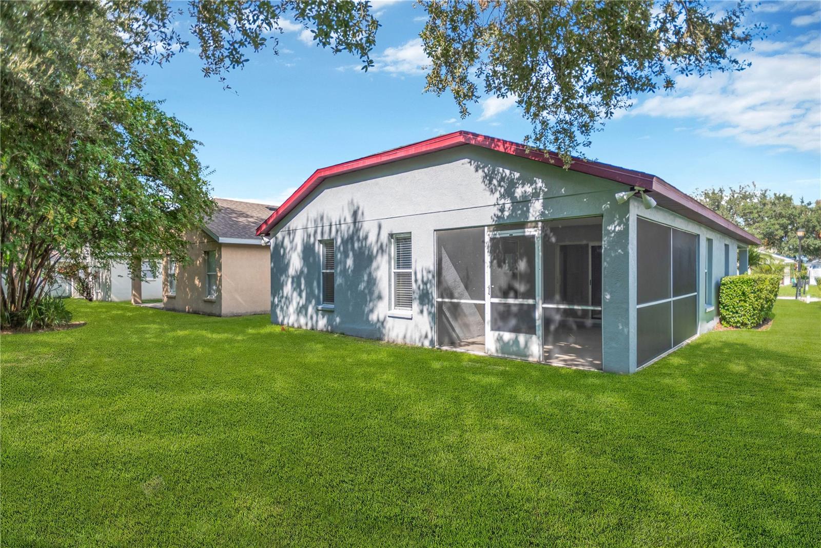 Image 23 of 28 For 11732 Crest Creek Drive