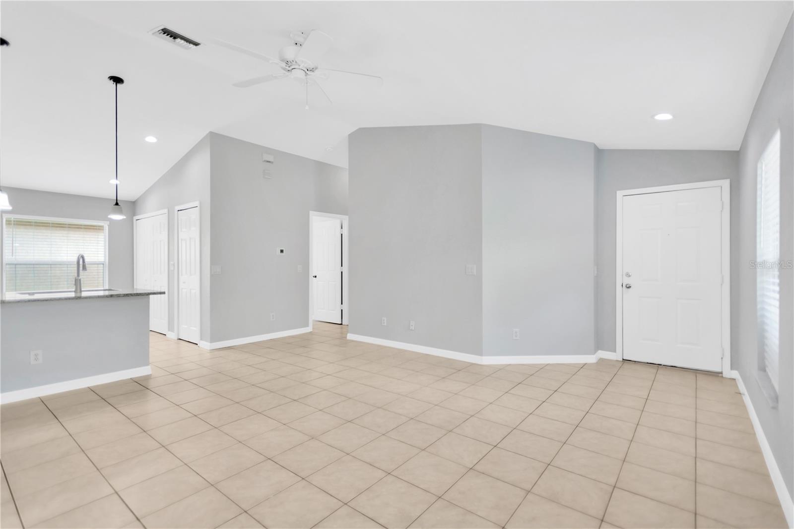 Image 6 of 28 For 11732 Crest Creek Drive