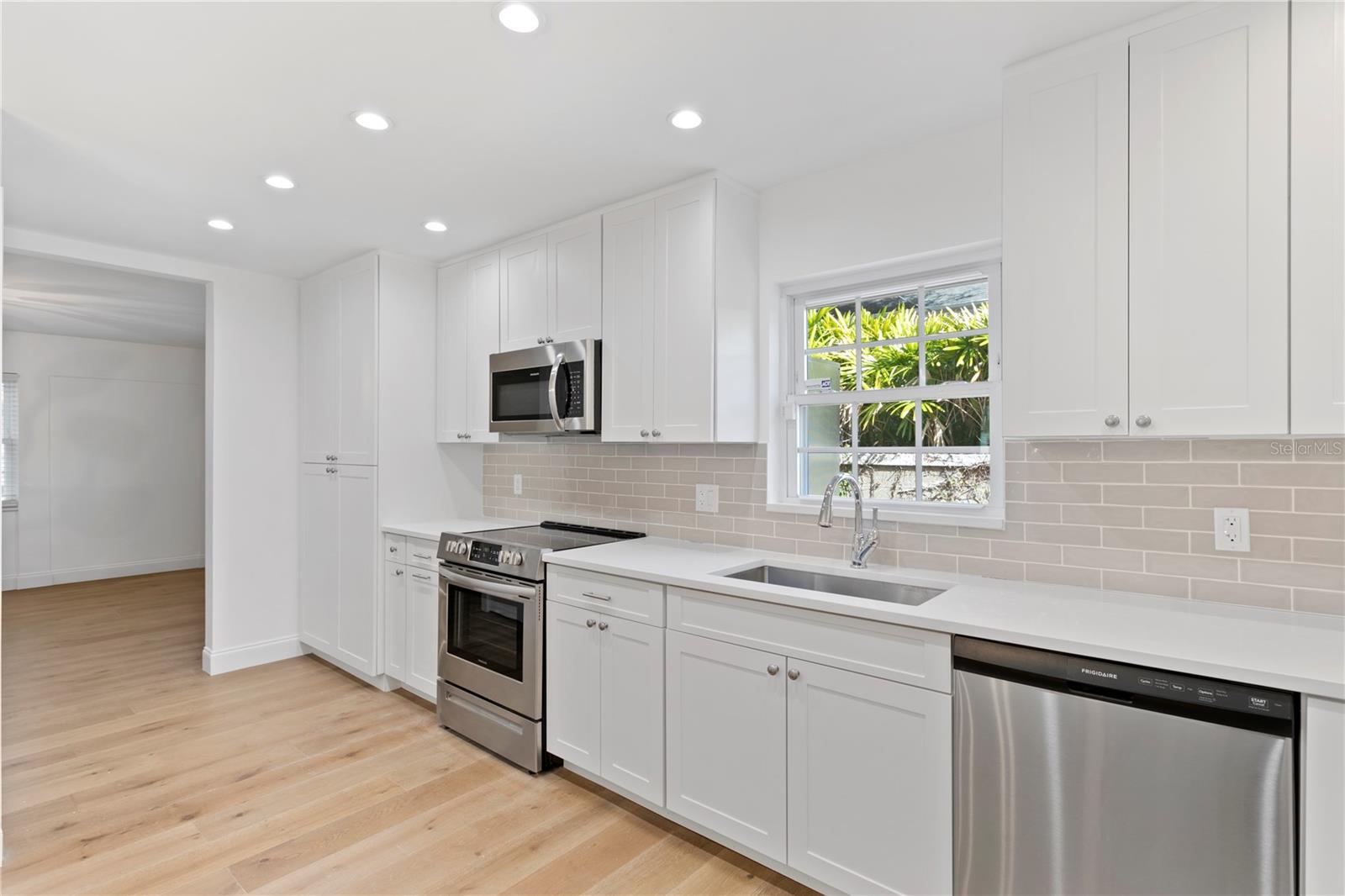 Image 18 of 44 For 4704 Brookwood Drive